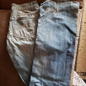 Cowgirl Tuff ladies Jean's